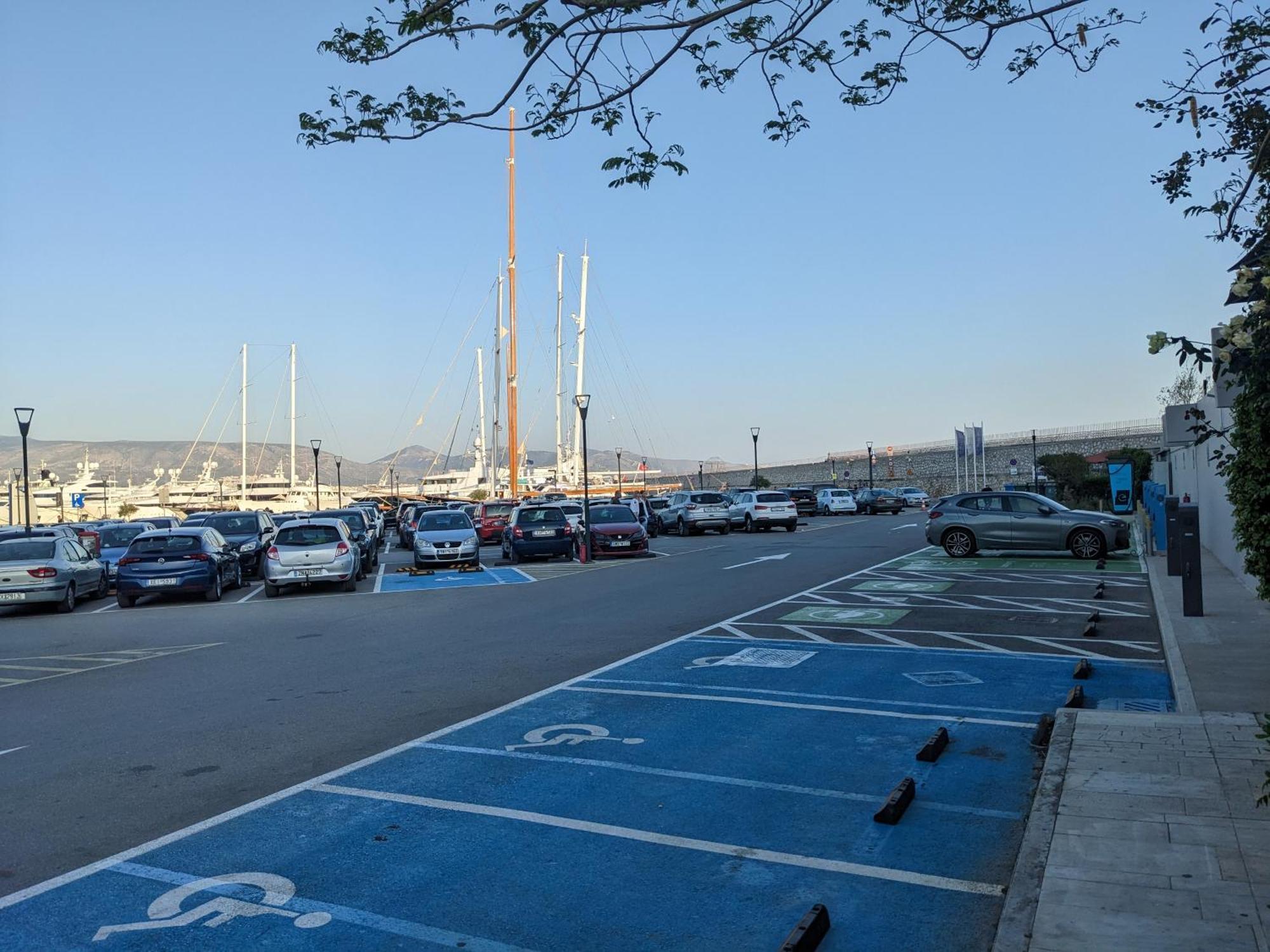 Harbor View Haven Lägenhet Pireus Exteriör bild